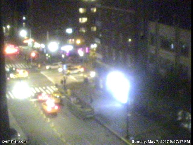 joemaller.com 14th St webcam image 14